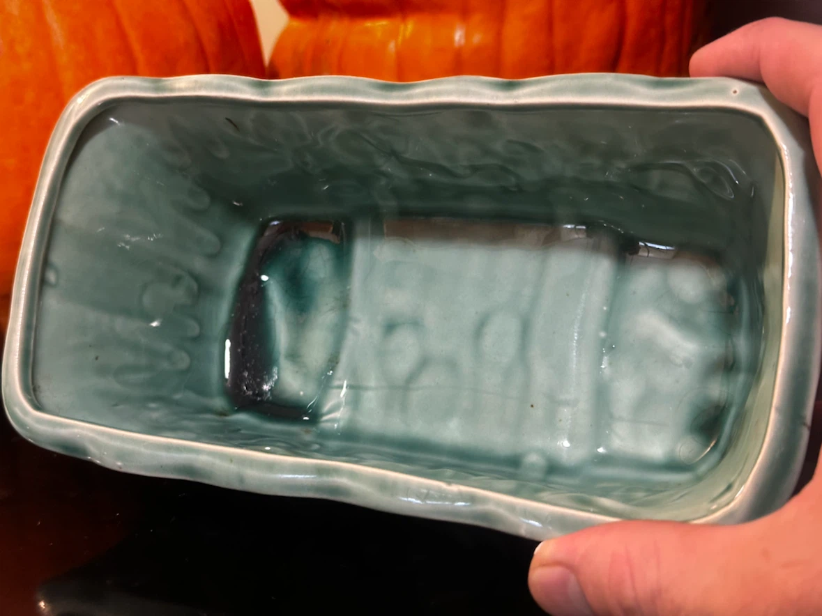 mid Century  McCoy Green Camellia Trough Planter - photo 4
