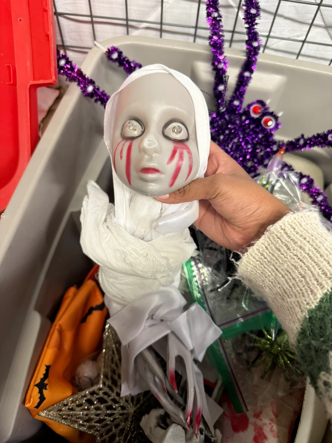 Halloween Decorations - photo 4