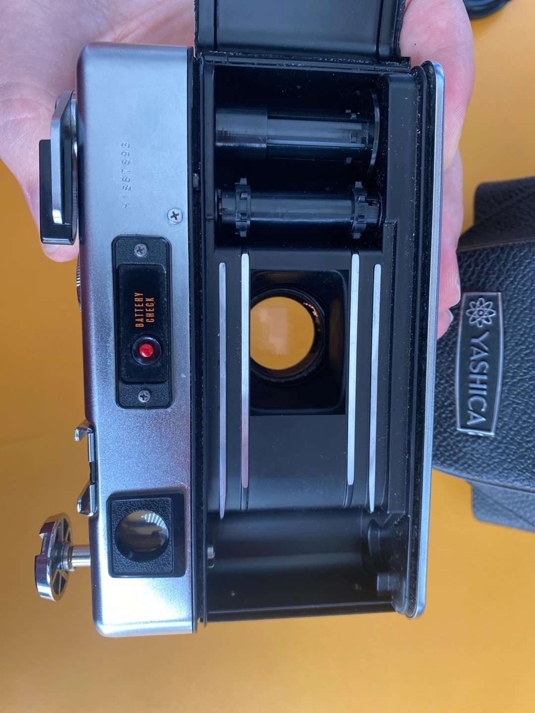 Yashica GSN Electro 35mm Film Rangefinder Camera - photo 2