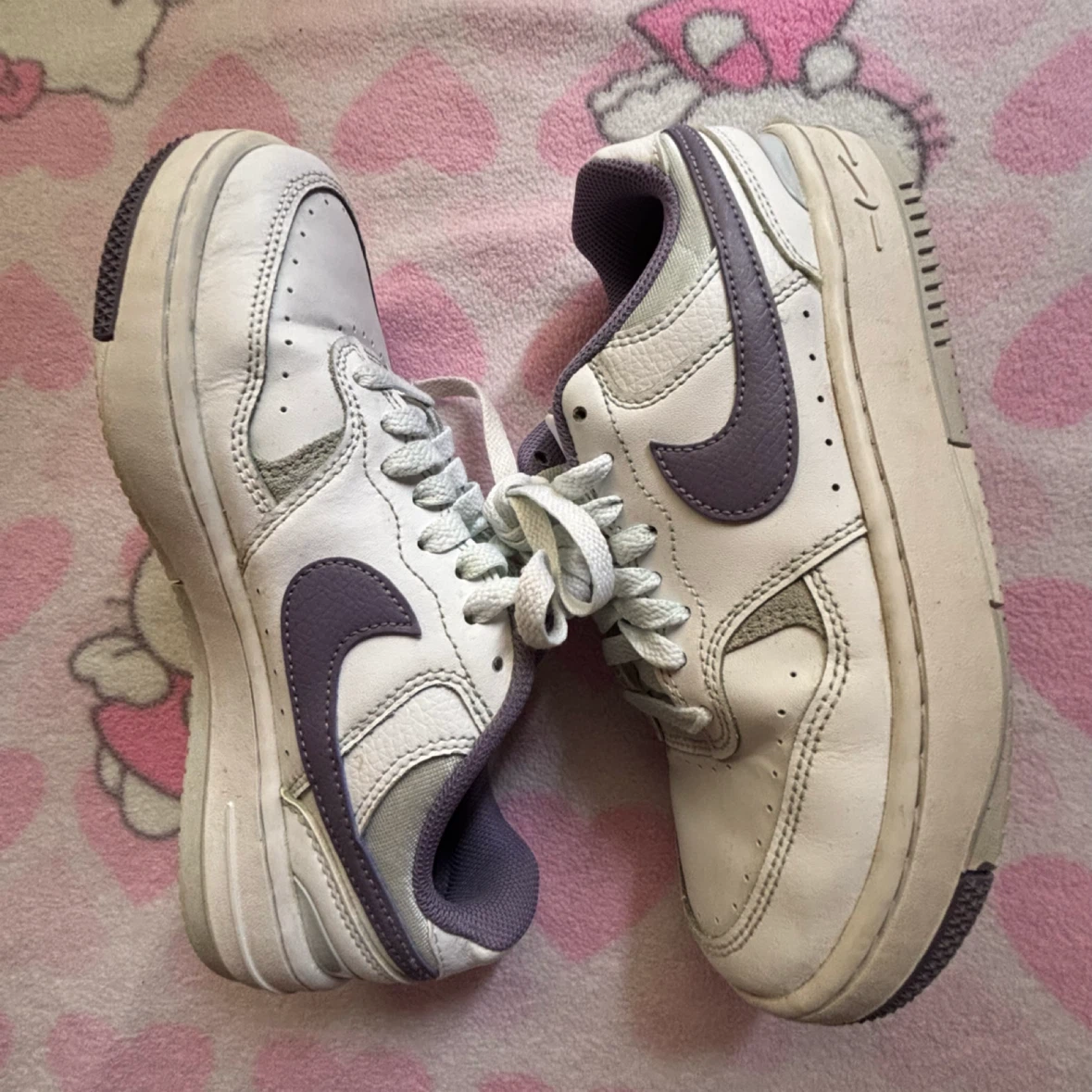 Nike - White & Purple Sneakers - *Size Women 6.5 US* - photo 3