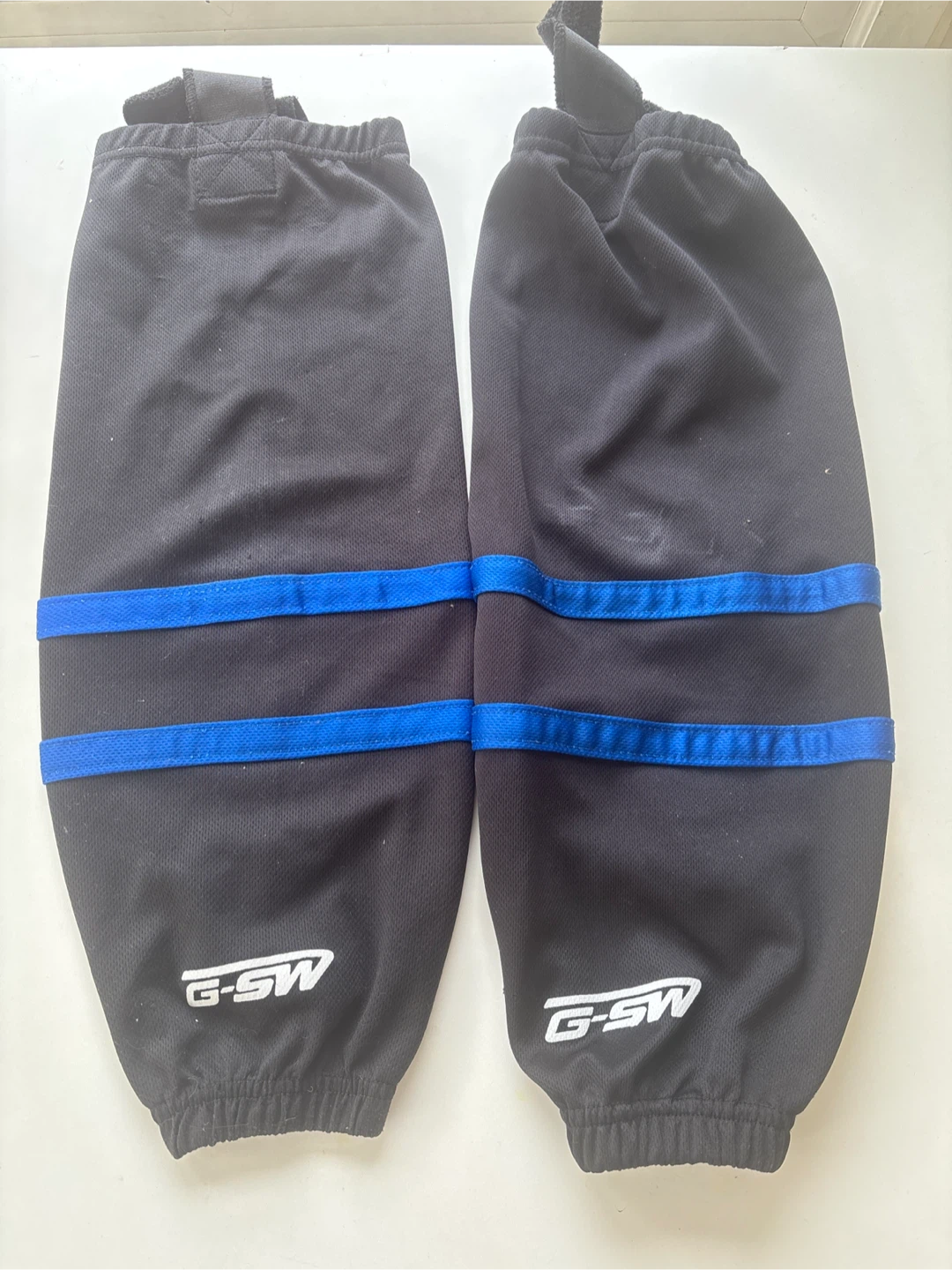 G-SW Hockey Sock Garters