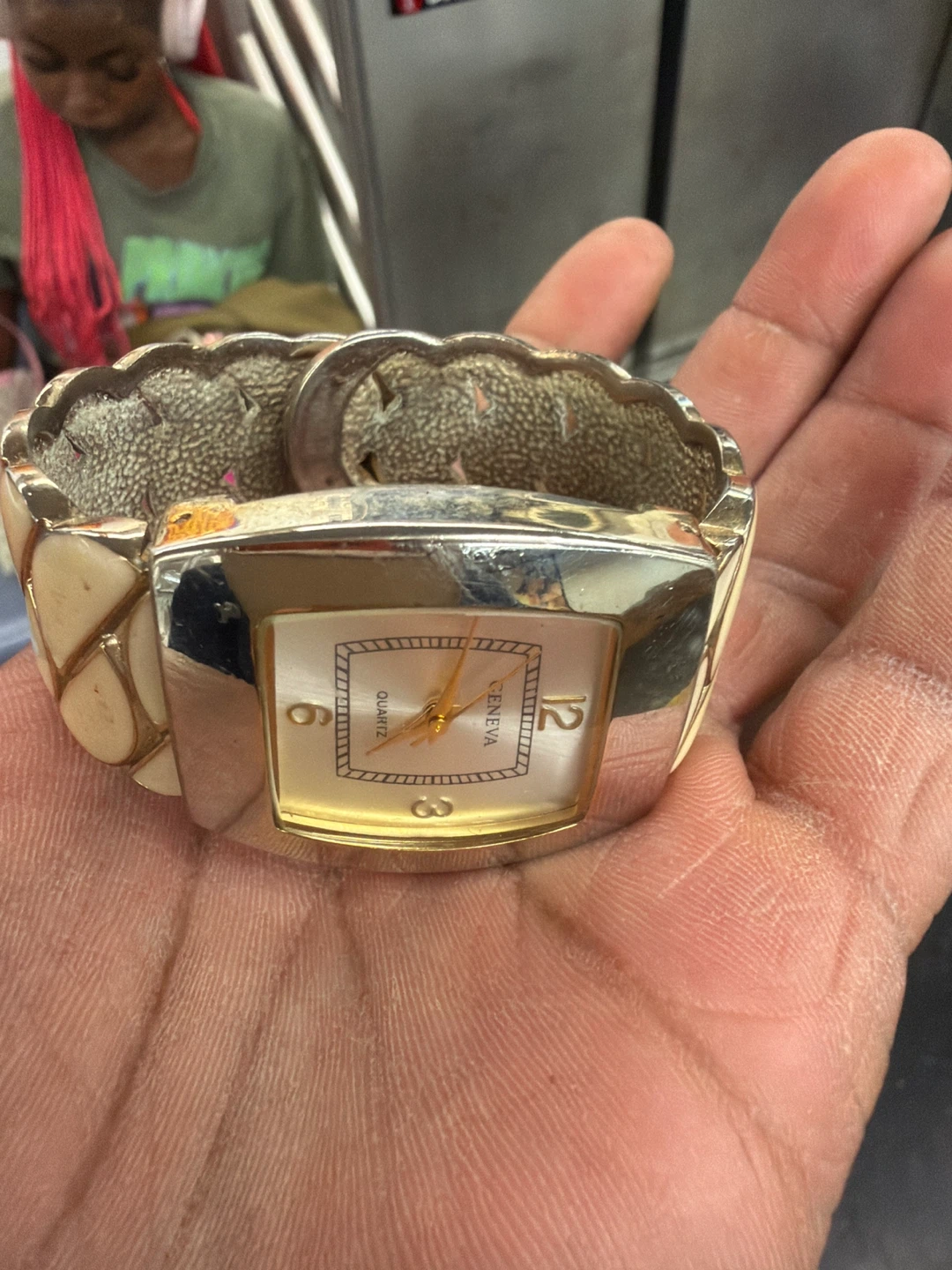 Geneva Quartz Women's Wristwatch - photo 2