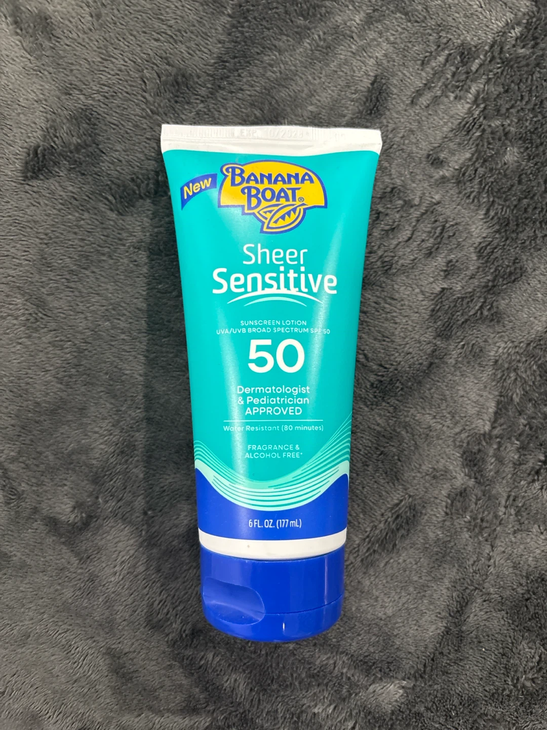 Banana Boat Sheer Sensitive Sunscreen SPF 50🏈
