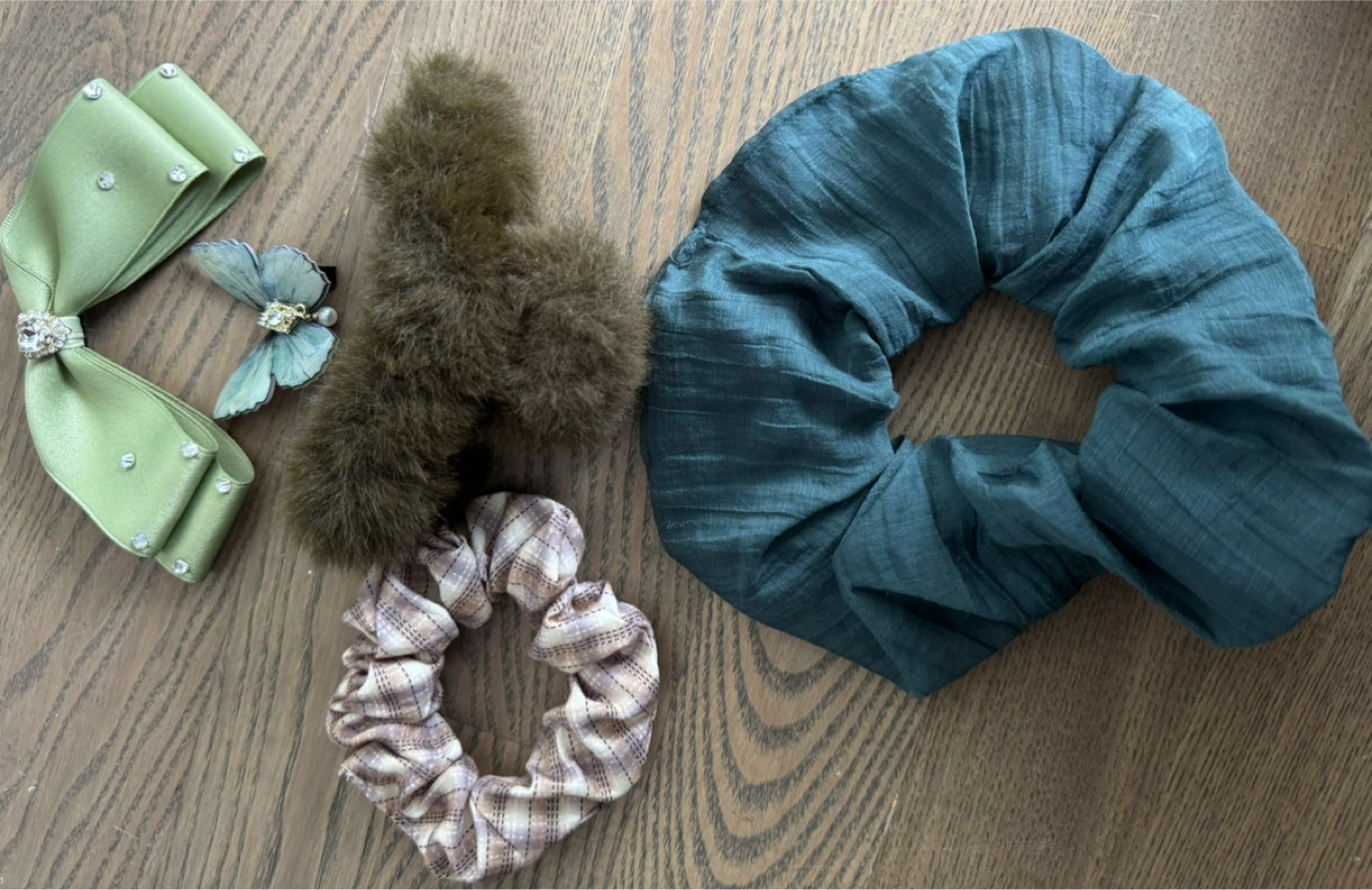Set of Designer’s Hair accessories Bundle - photo 2