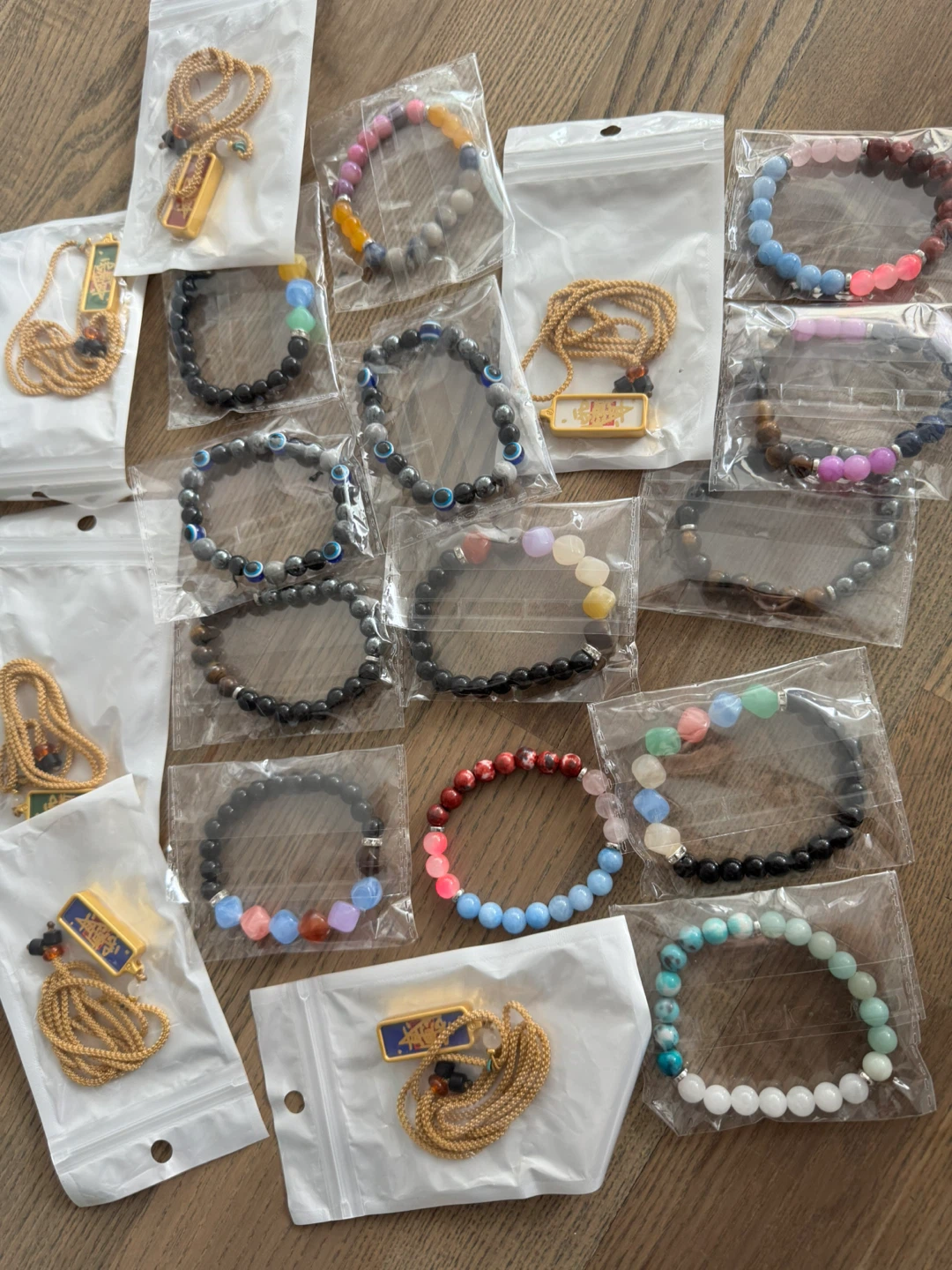 $10 all Bracelets and Pendants - photo 2