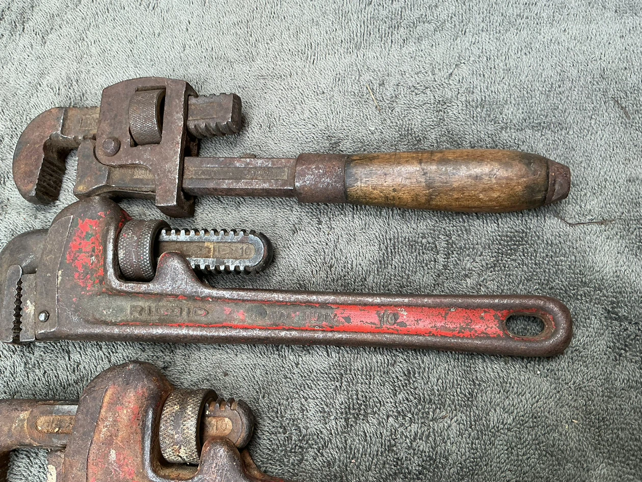 Set of 3 Vintage Pipe Wrenches ! - photo 4
