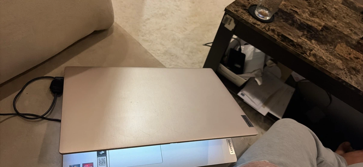 Lenovo IdeaPad 3 15ADA05 Laptop