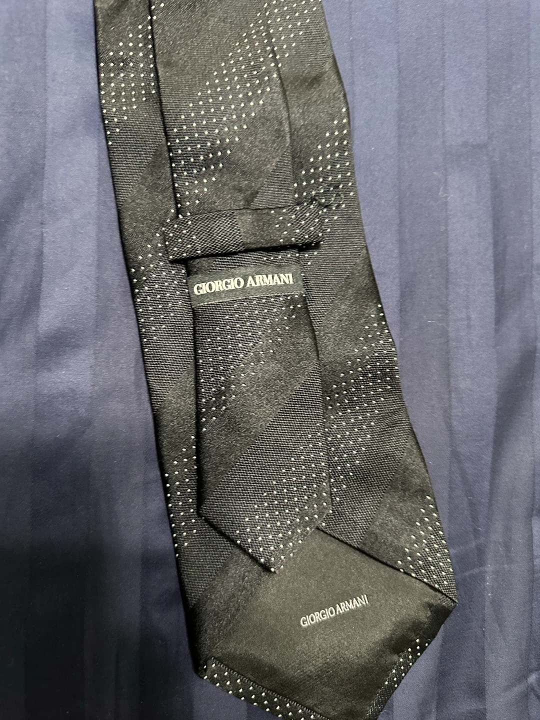 Giorgio Armani Black Necktie - photo 2