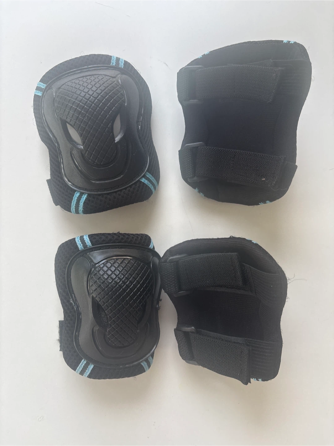 Set of Protective Knee and Elbow Pads - photo 2