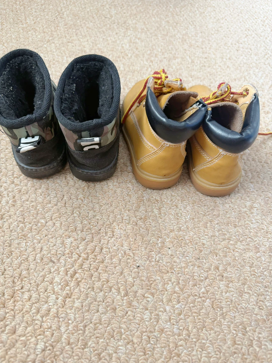 Two pairs of toddler boots - photo 3