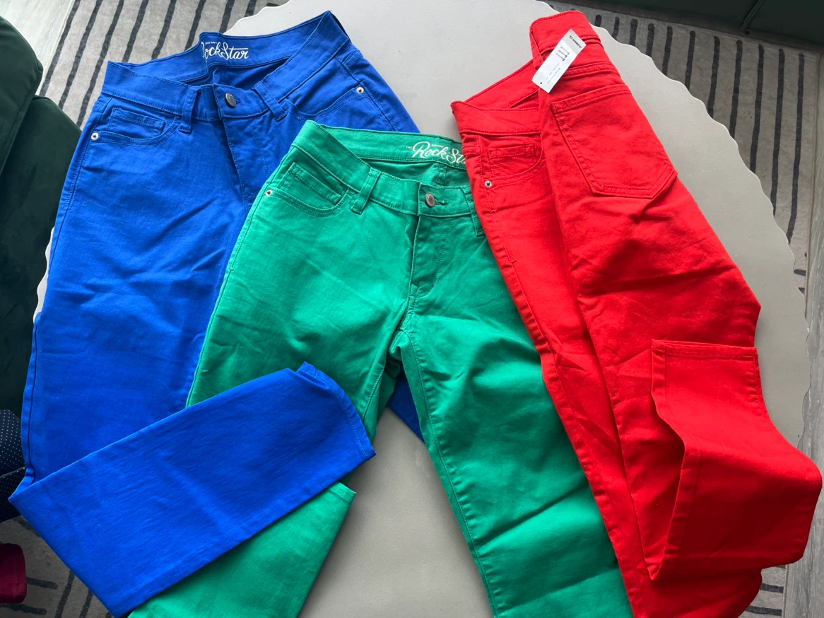 Brand new skinny jeans (Rockstar by Old Navy)
