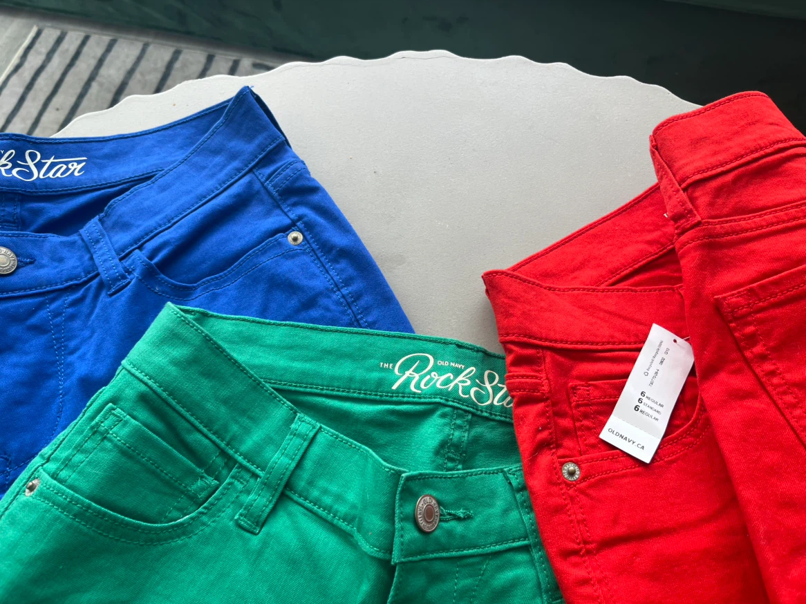 Brand new skinny jeans (Rockstar by Old Navy) - photo 2