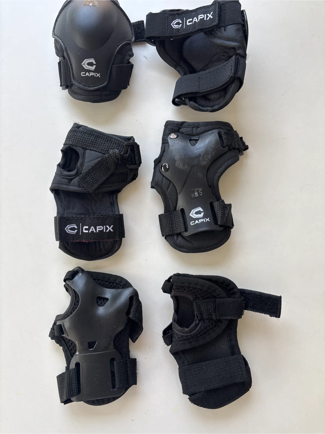 Capix Protective Gear Set - Size Small - photo 2