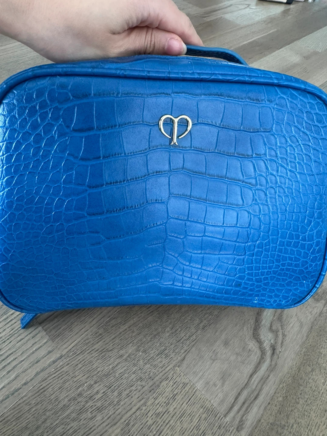 Clé de Peau Beauté Blue Cosmetic Case - photo 4