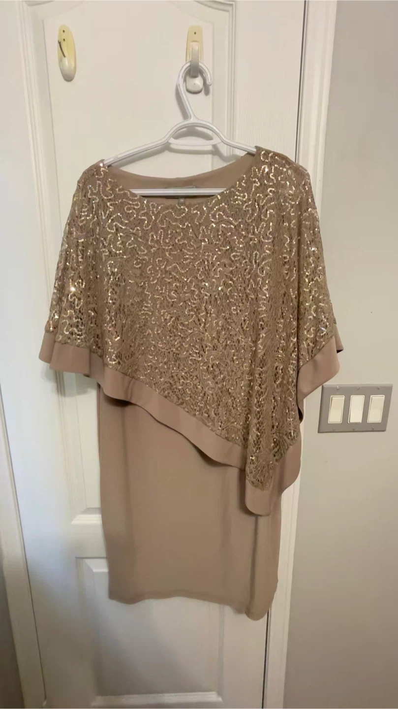 Nude Sequin Overlay Cape Dress - photo 3