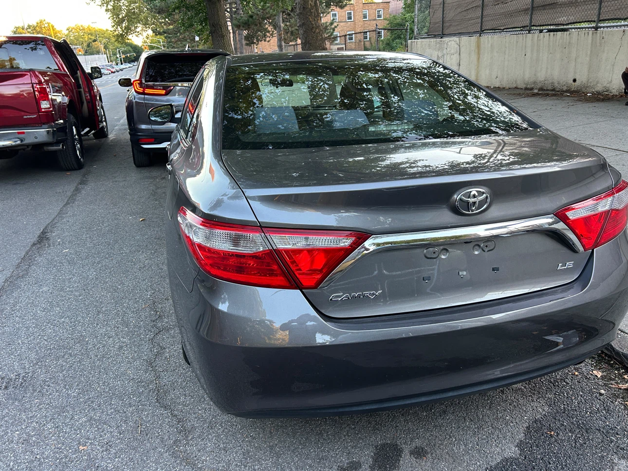 2016 Toyota Camry LE sedan - photo 5