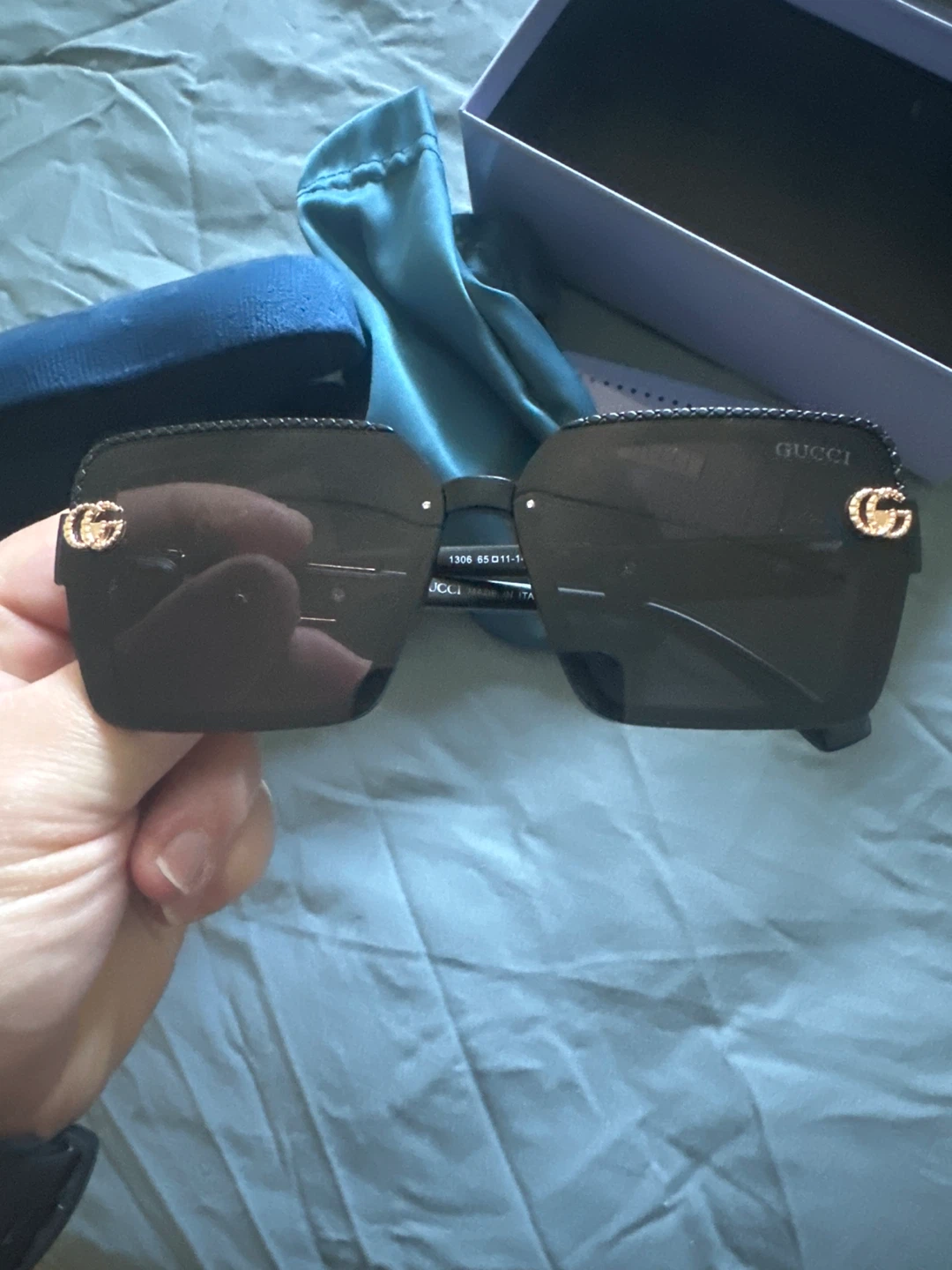 🏈Gucci Sunglasses with Case - photo 3