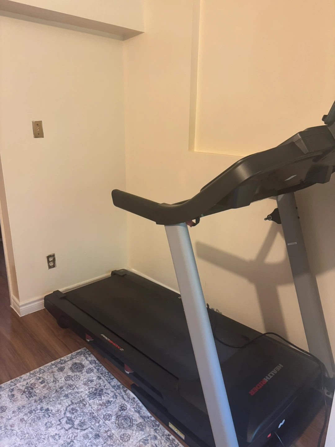 HealthRider H70t Treadmill - photo 2