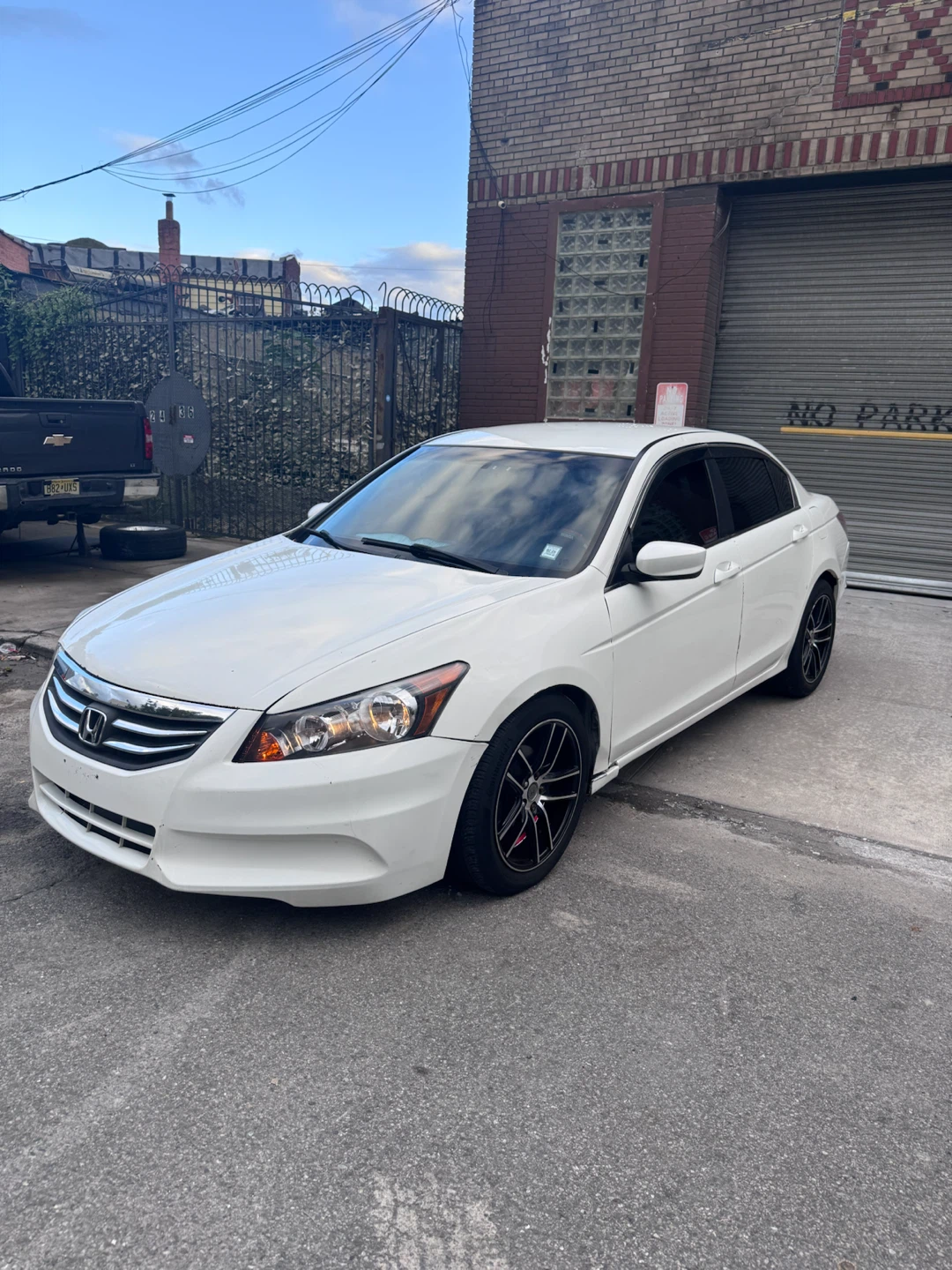 2011 Honda Accord EX Sedan - photo 2