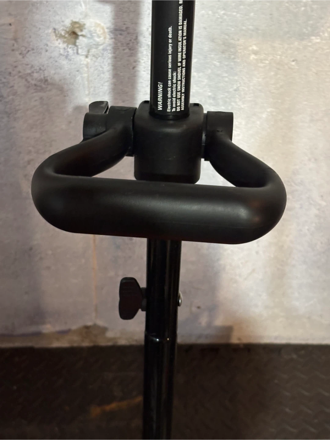 Yard Force Electric Snow Shovel - photo 5