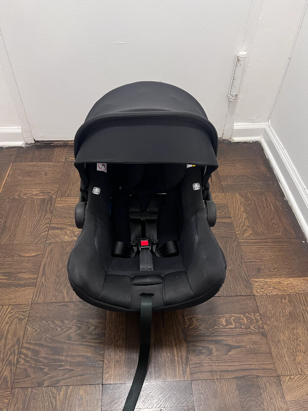 Nuna Infant Car Seat and Base - photo 2