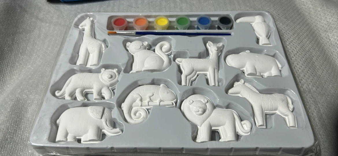 New-Funto Paint Your Own Animal Magnets Kit - photo 2