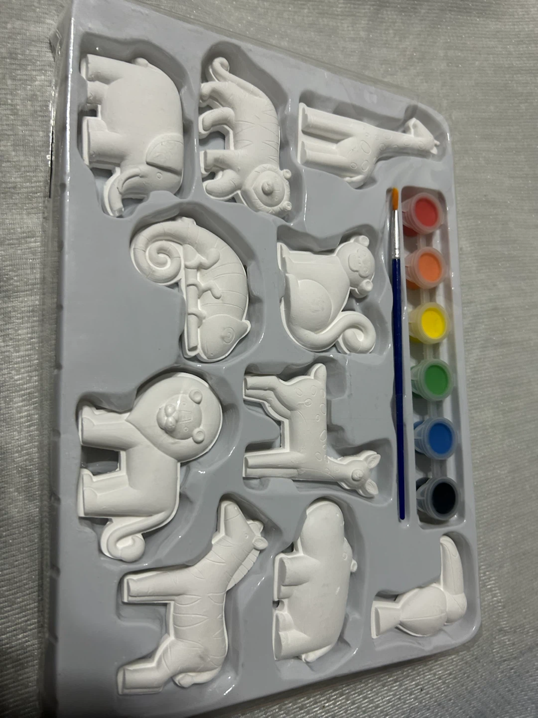 New-Funto Paint Your Own Animal Magnets Kit - photo 3