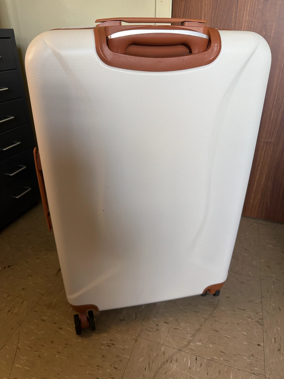 EV Italia Spinner Suitcase - photo 3