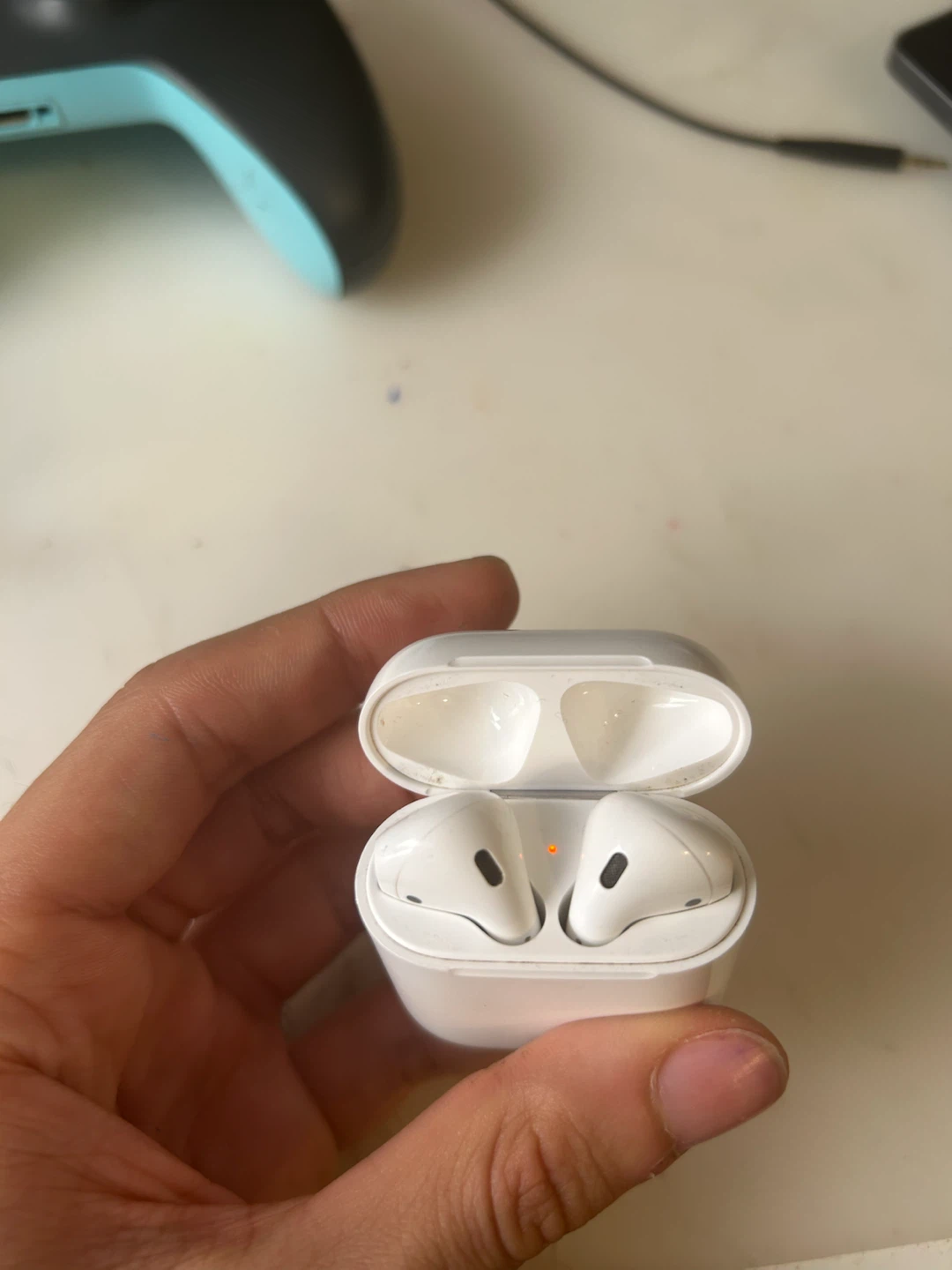 Airpods gen 2 - photo 3
