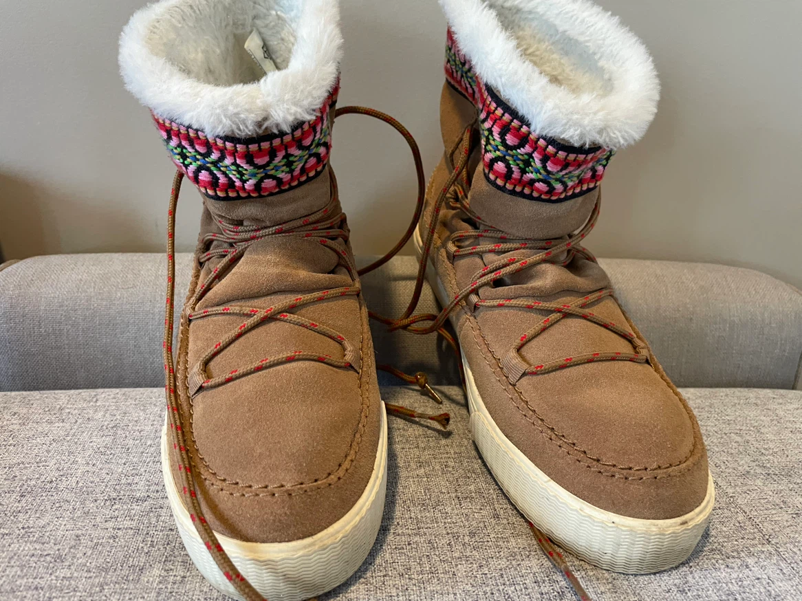 TOMS brown suede winter boots - photo 3