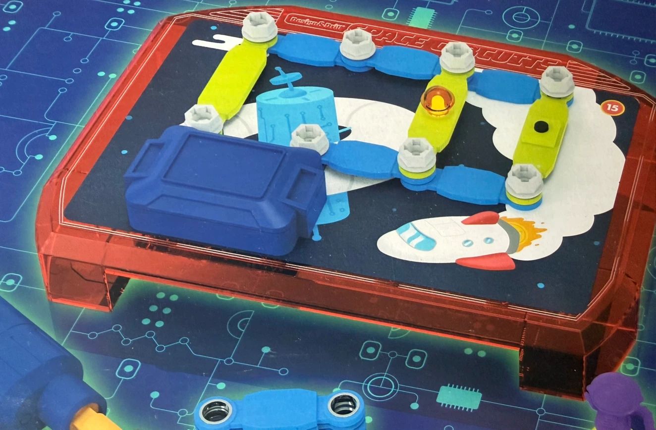 Educational Insights Design & Drill Space Circuits - photo 4