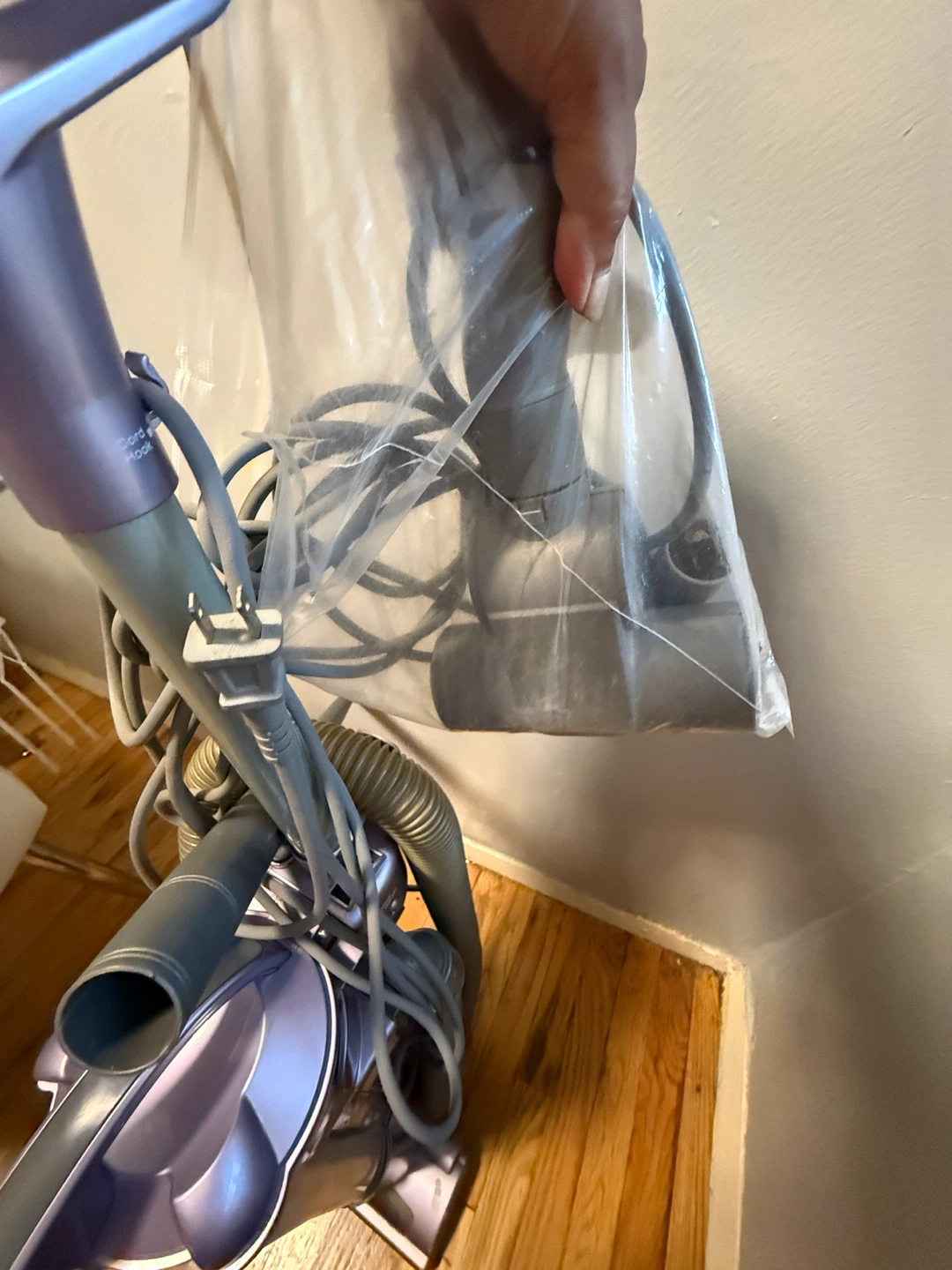 Shark Navigator Upright Vacuum - photo 4