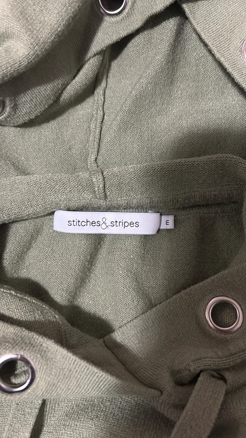 🏈 Stitches & Stripes Green Hoodie Size M - photo 2