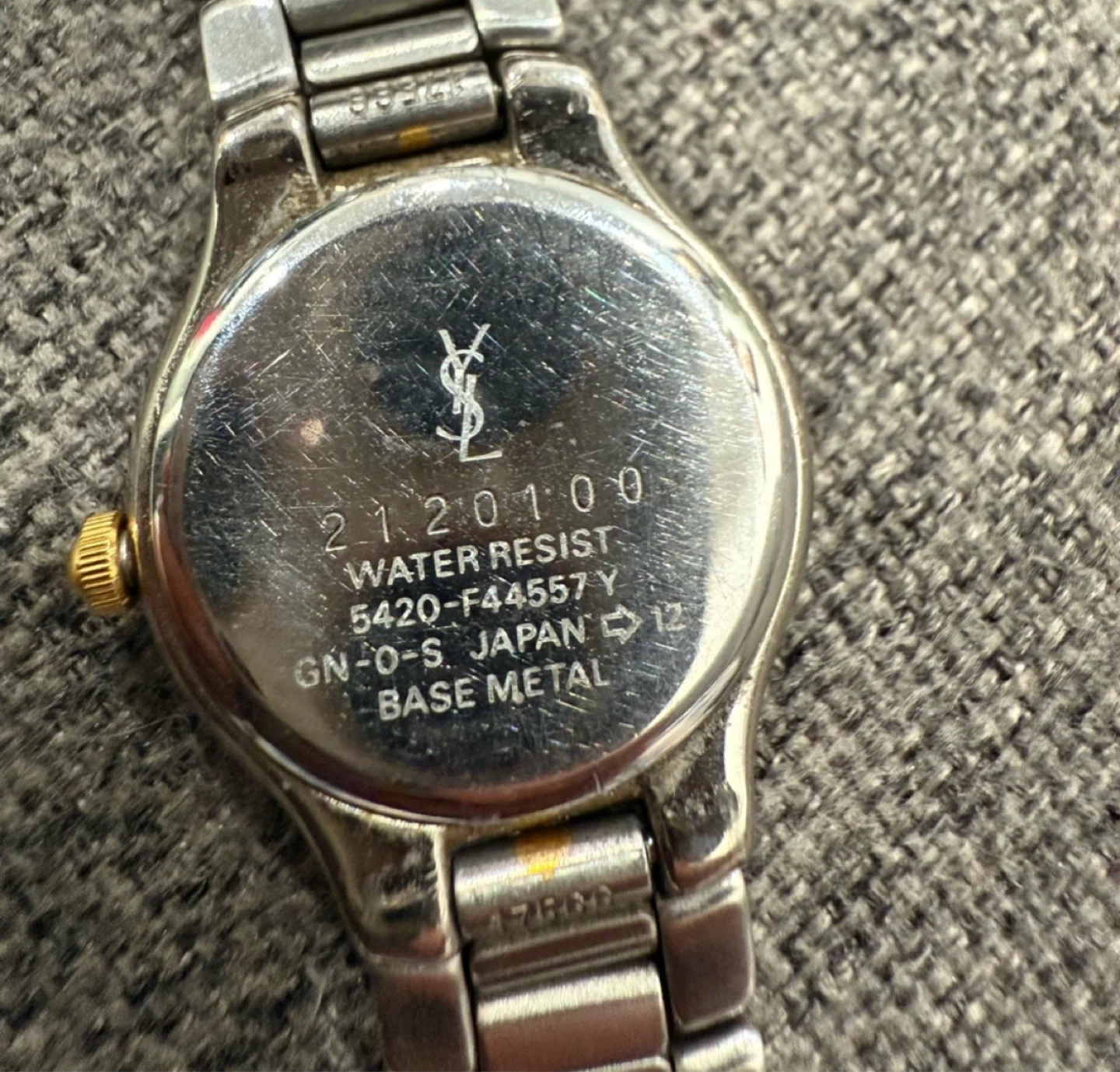 Yves Saint Laurent Two-Tone Watch Vintage 🏈 - photo 5