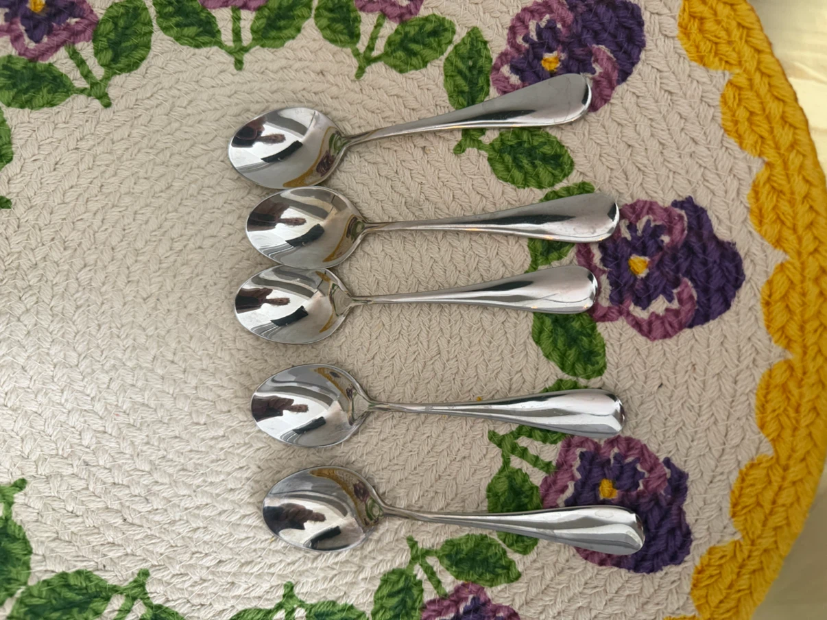 🏈 5 Stainless Steel Teaspoons