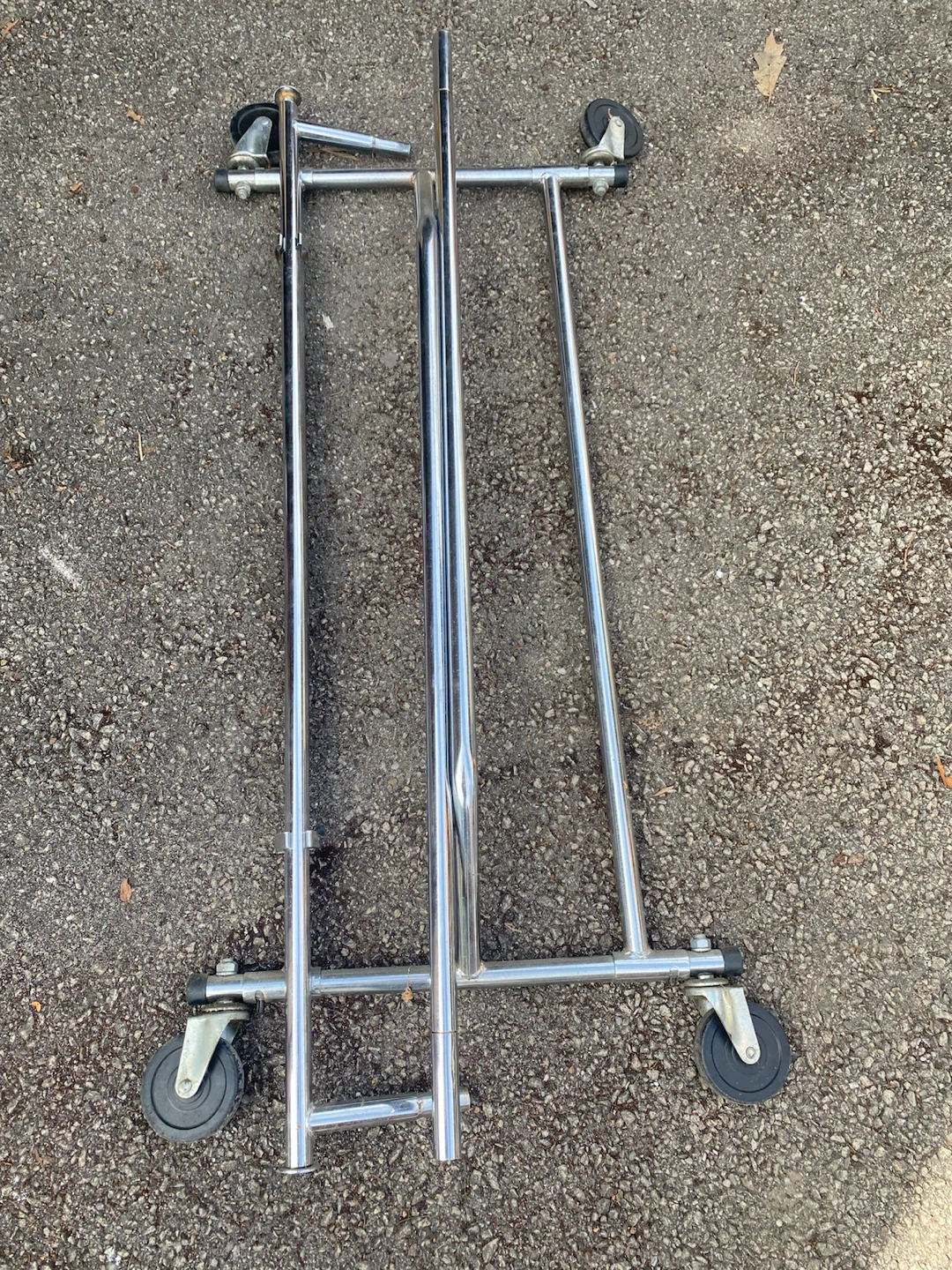 Collapsible Metal Rolling Garment Rack