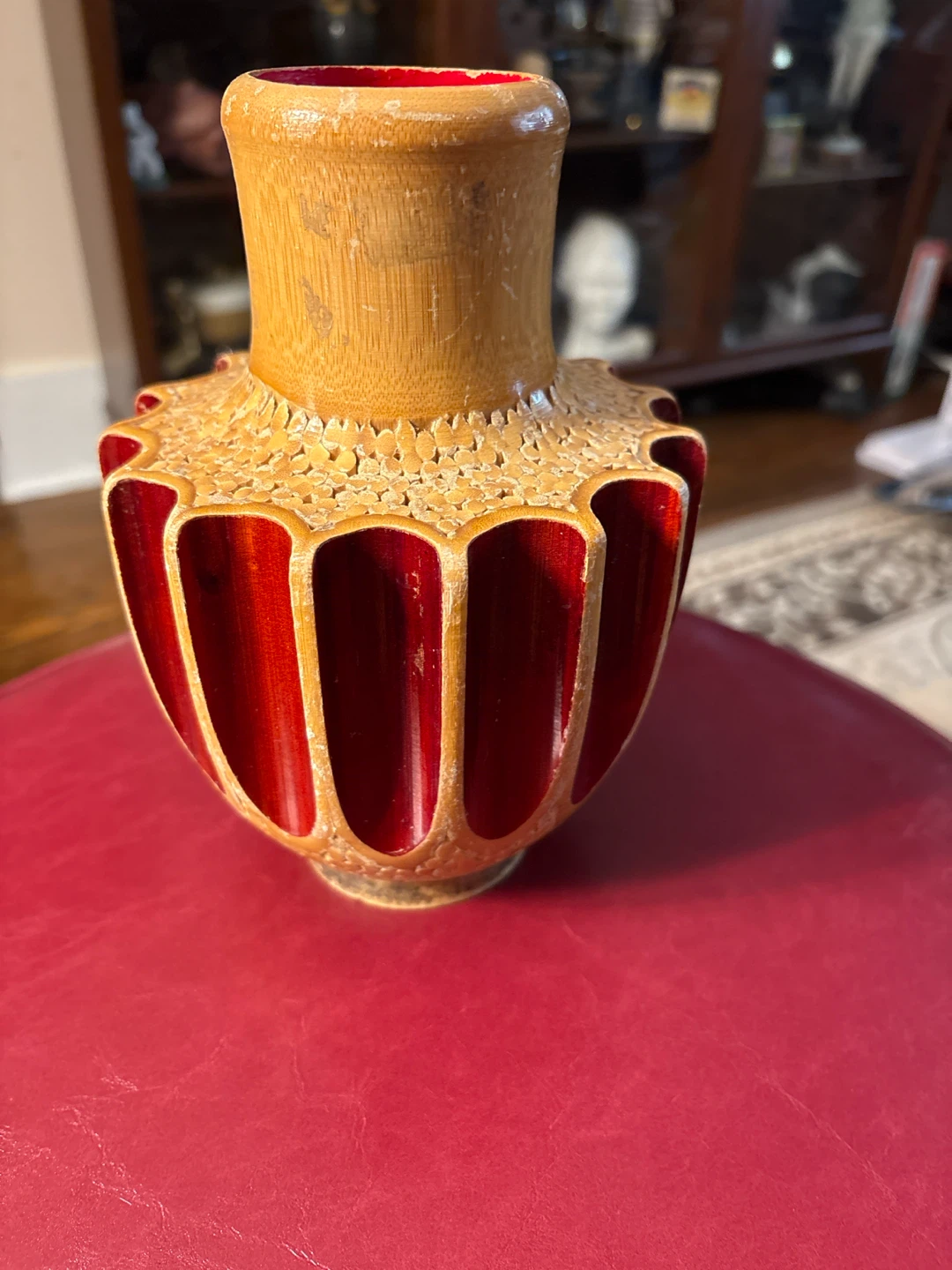 🏈 Decorative Bamboo and Lacquer Vase