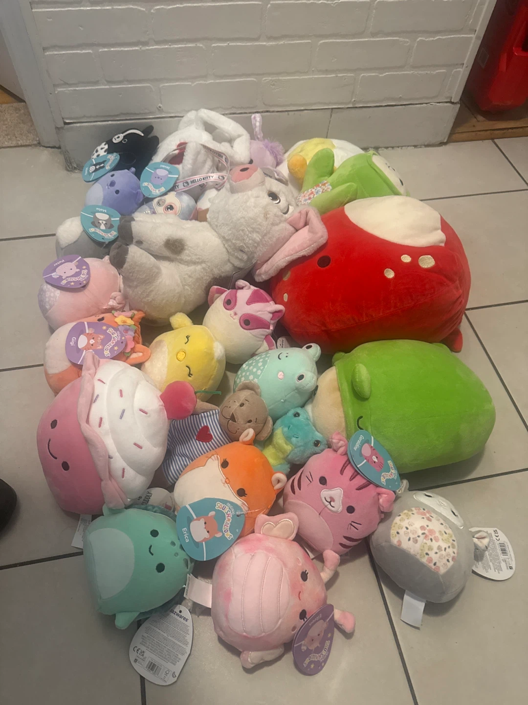 Lot of 25 Large/Small Squishmallows Plush Toys Collection - photo 2