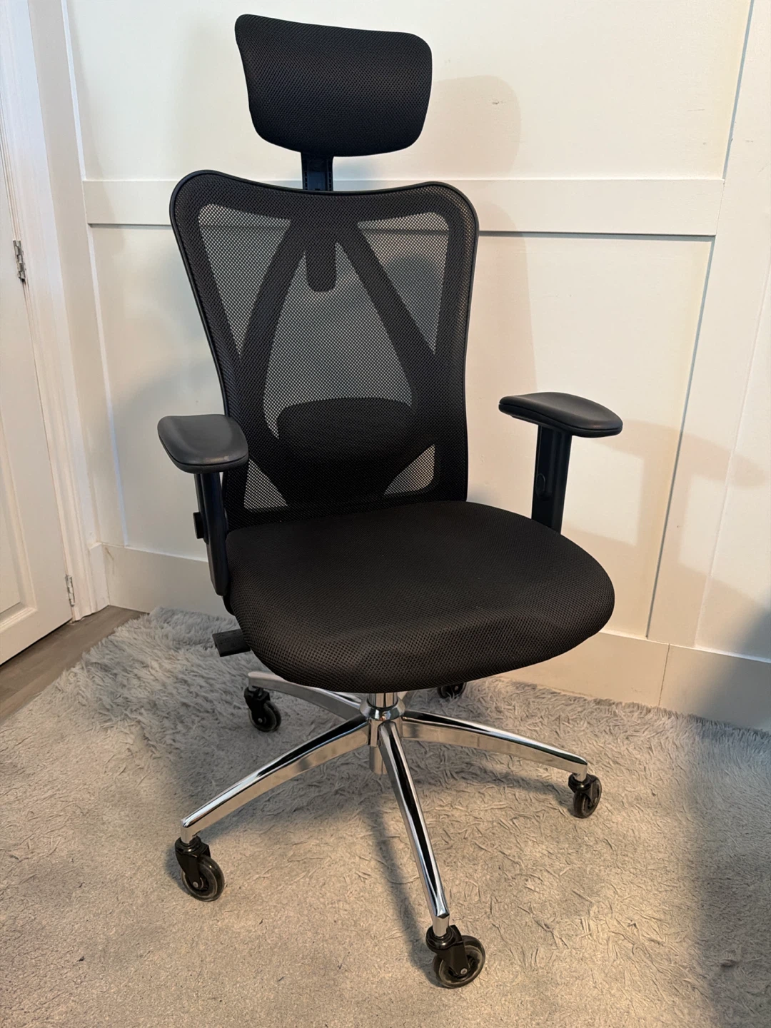 Ergonomic Office Chair with Headrest - photo 2