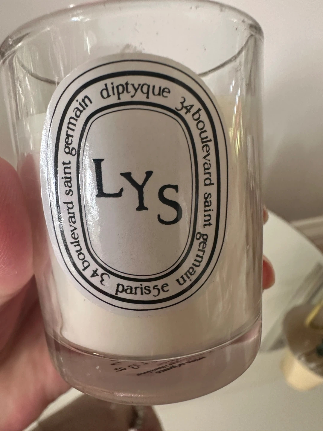 Two Diptyque Scented Candles (Baies and Lys) - photo 2