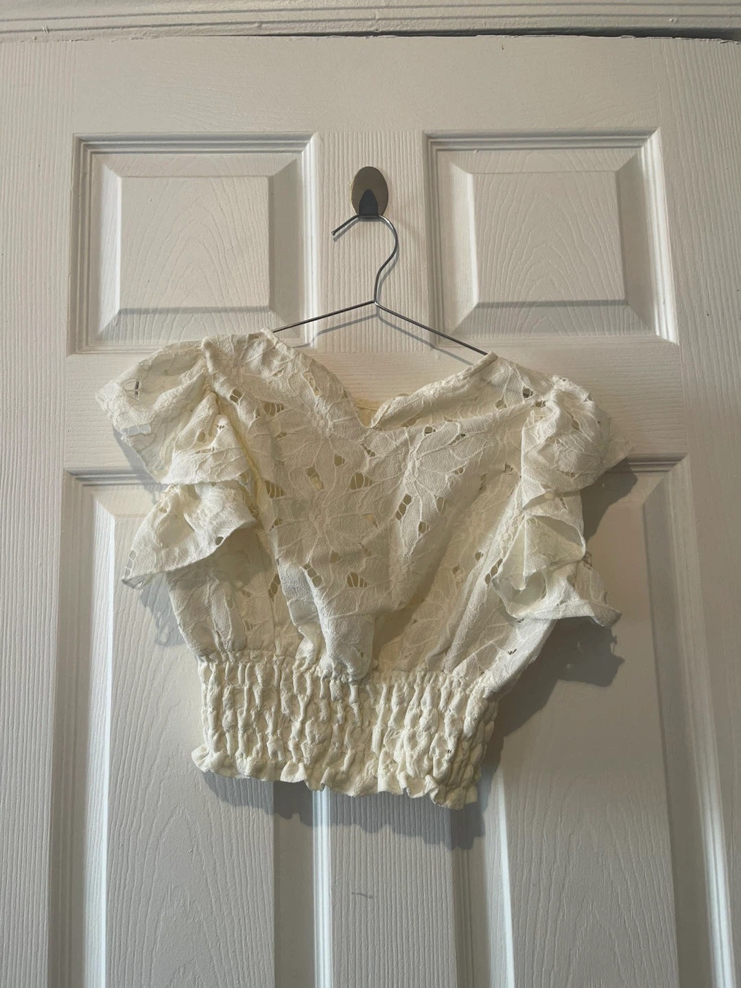 White Eyelet Ruffle Crop Top - photo 2