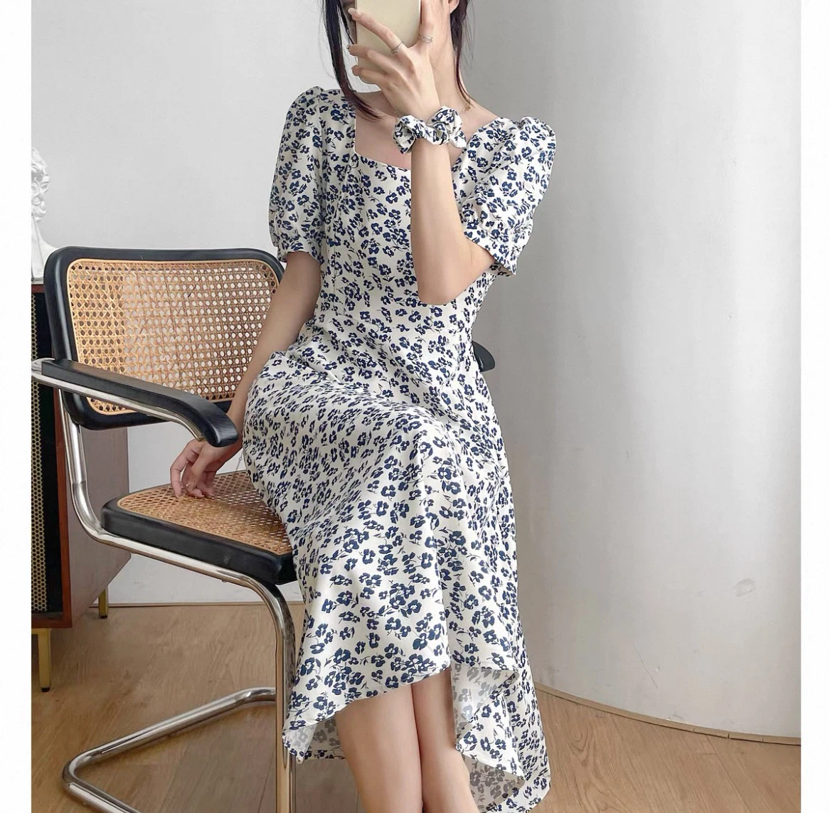Floral Print Puff Sleeve Midi Dress