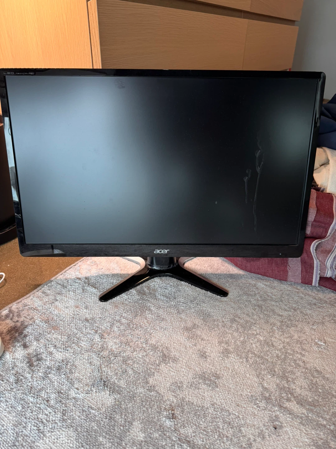 Acer 24” Computer Monitor G246HYL - cosmetic damage