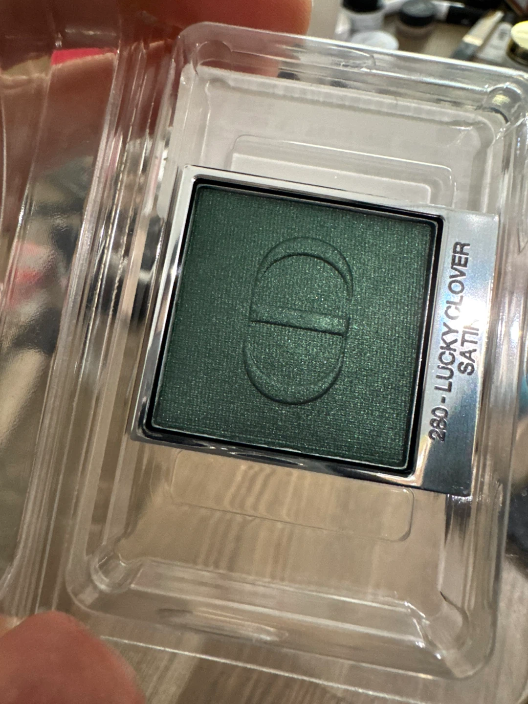 Dior 280 Lucky Clover Satin Eyeshadow - photo 2