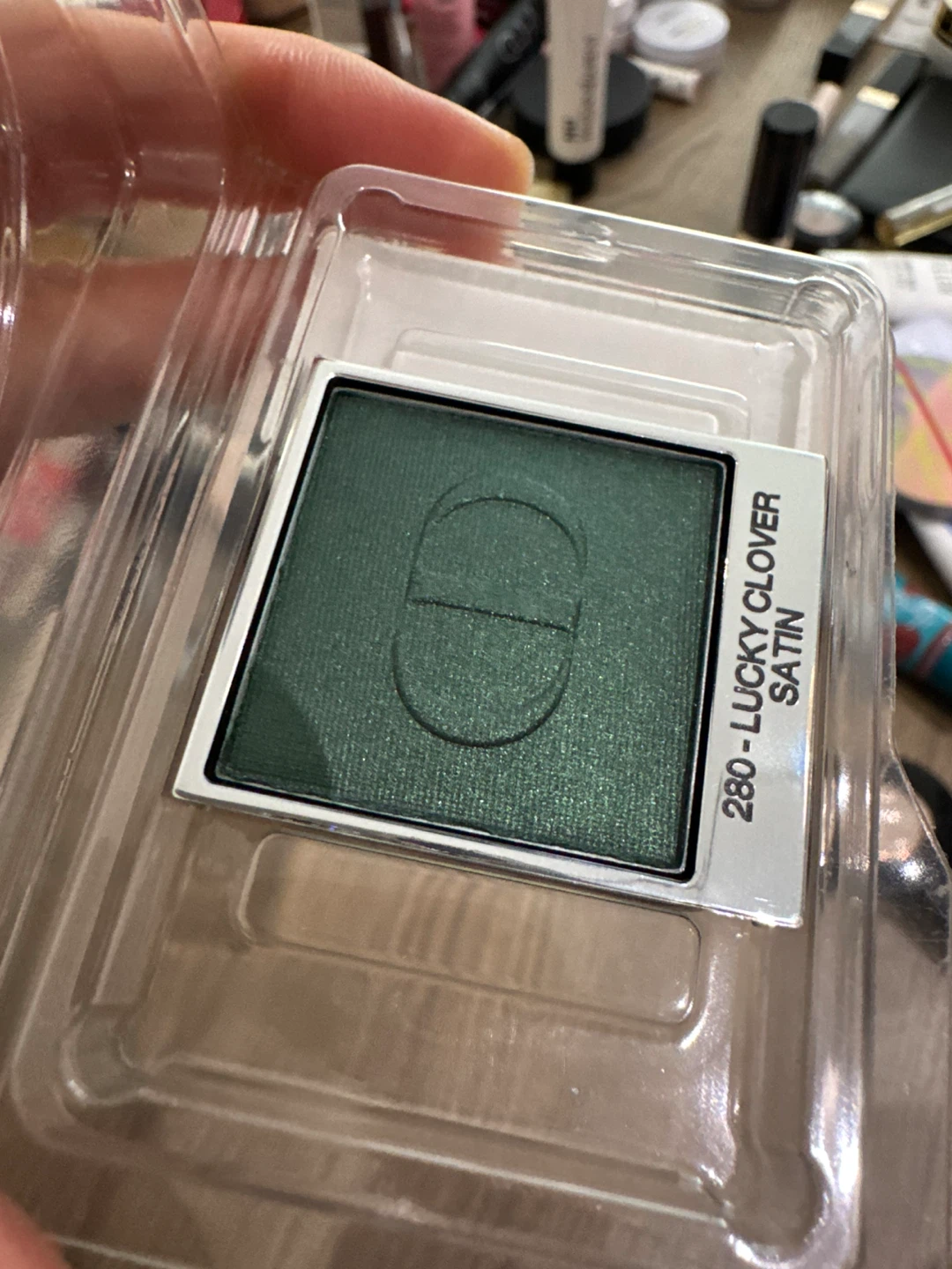 Dior 280 Lucky Clover Satin Eyeshadow - photo 3