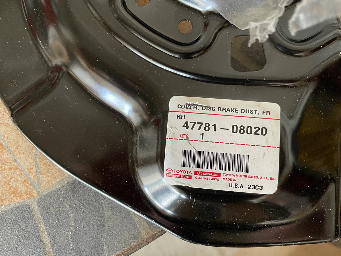 2002-2005 Toyota Camry Wheel Bearing / Brake Shield - photo 4