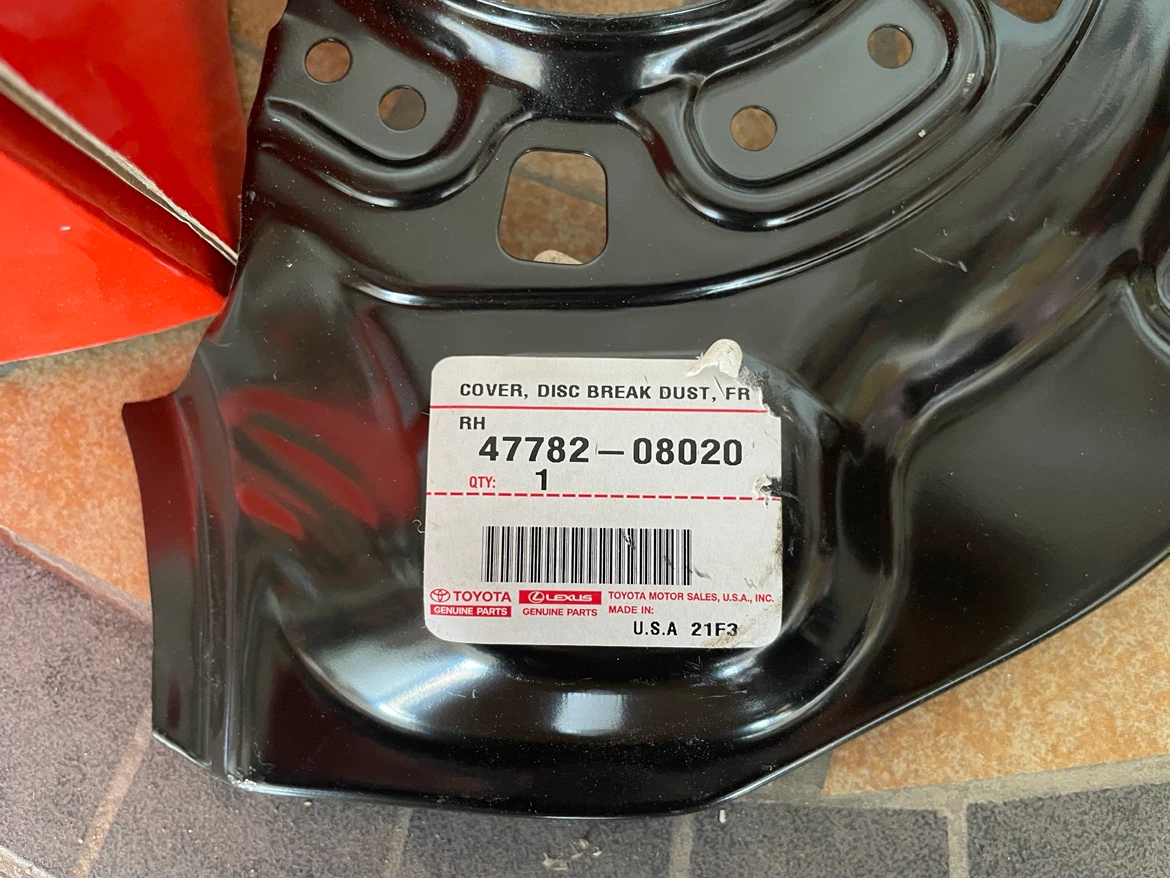 2002-2005 Toyota Camry Wheel Bearing / Brake Shield - photo 5