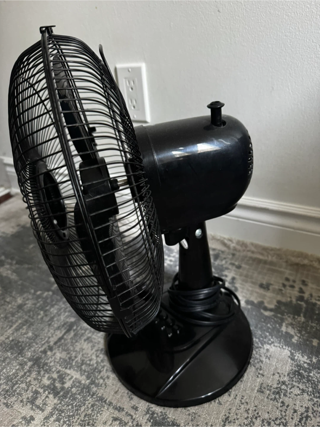 Pelonis Black Table Fan - photo 2