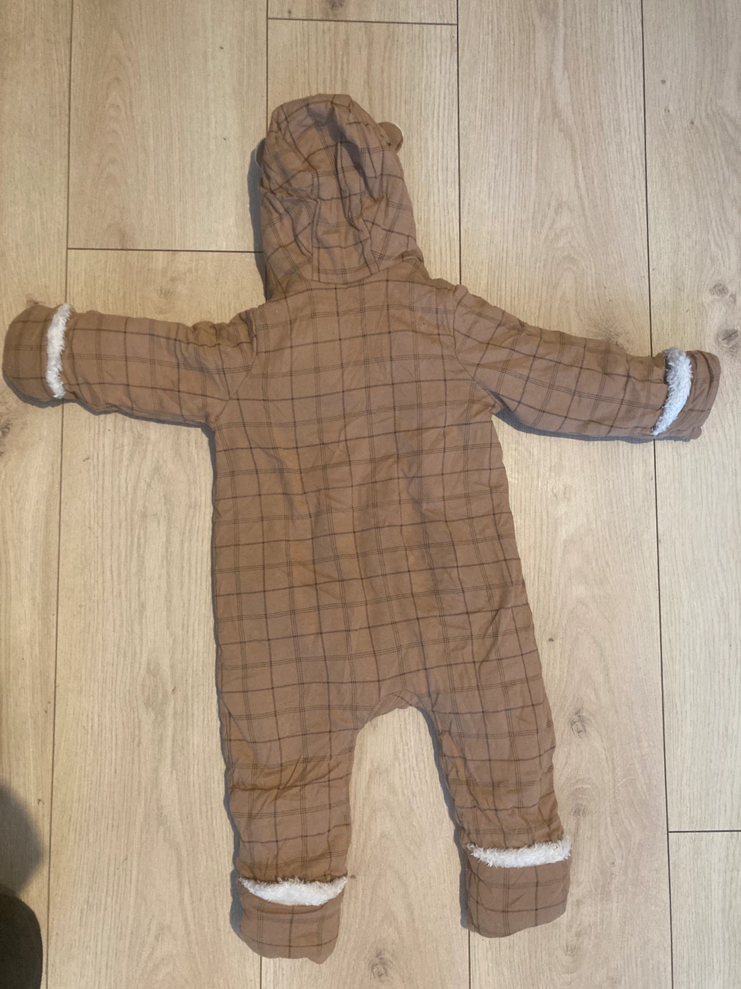 Baby Gap Plaid Sherpa-Lined Snowsuit - photo 3