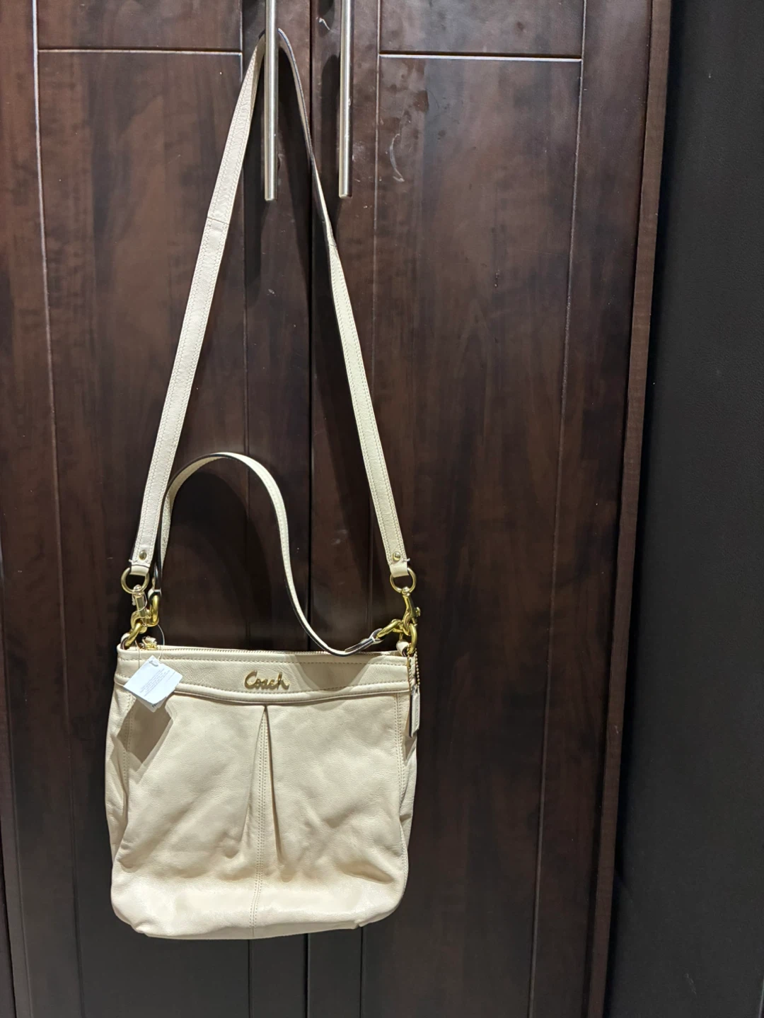Brand new Coach cream leather crossbody bag - photo 2